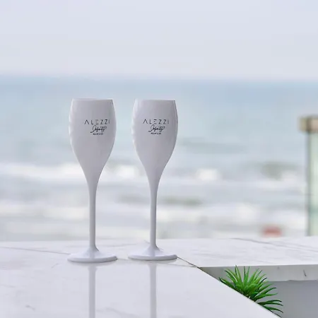 Seascape In Infinity - Parking *