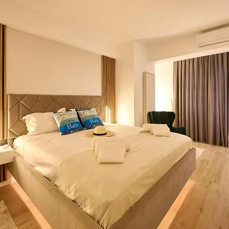 Seascape In Infinity - Parking Mamaia