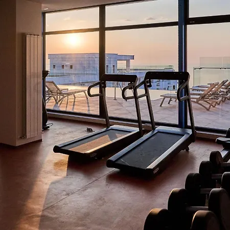 Seascape In Infinity - Parking