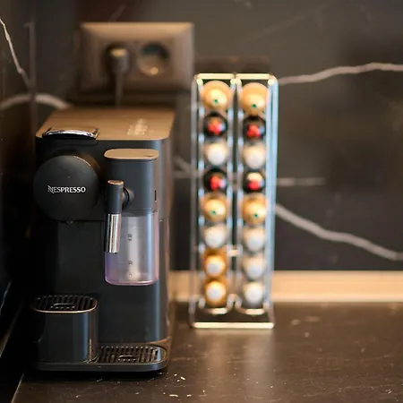 Seascape In Infinity - Parking