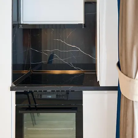 Seascape In Infinity - Parking *