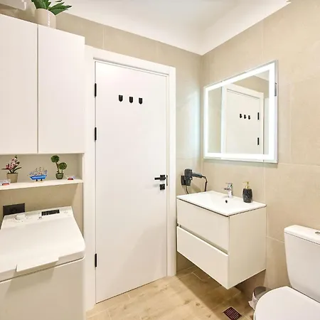 Seascape In Infinity - Parking Apartamento Mamaia